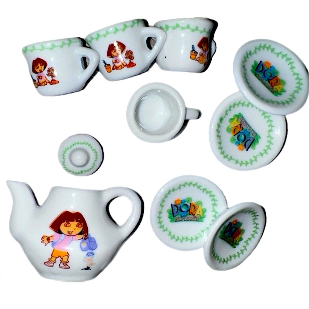 Viacom Vintage Dora The Explorer Miniature 10pc Porcelain Tea Set 2006